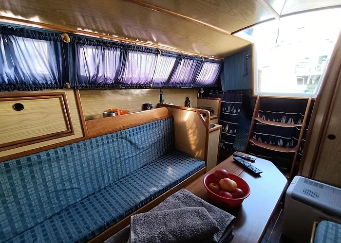 Botel Portuguese Sailboat Experience I