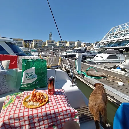 Portuguese Sailboat Experience I * ליסבון